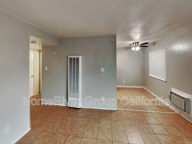 1860 Ethan Way in Sacramento, CA - Building Photo - Building Photo