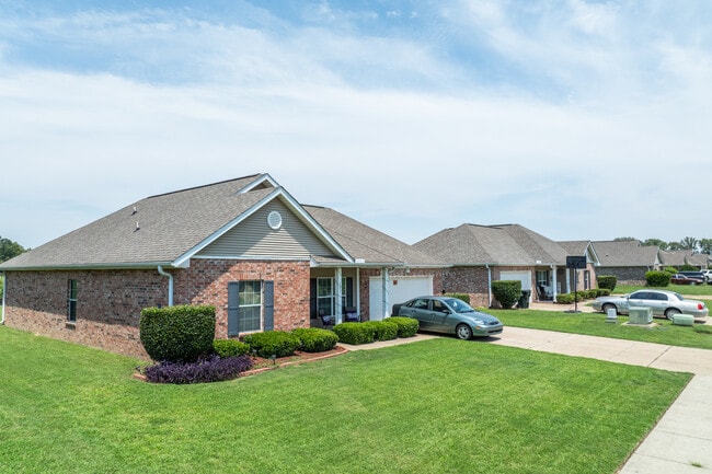 Marabella Estates in Canton, MS - Building Photo - Building Photo