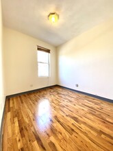 838 Huntington Ave, Unit 2 in Boston, MA - Building Photo - Building Photo