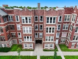5132 S Greenwood Ave in Chicago, IL - Building Photo