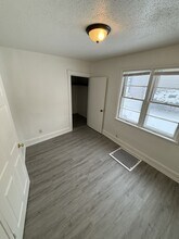 74 Jessamine Ave W in St. Paul, MN - Building Photo - Building Photo