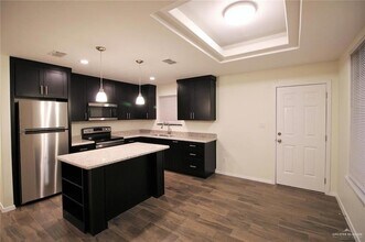1512 Coyote Hls, Unit 1 in Edinburg, TX - Building Photo - Building Photo
