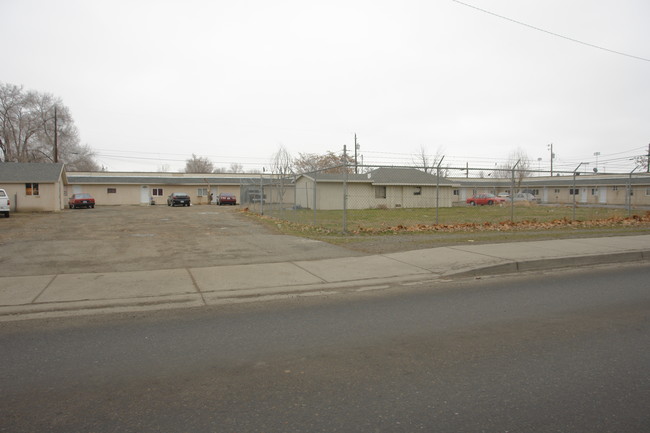 735 S Fair Ave in Yakima, WA - Building Photo - Building Photo