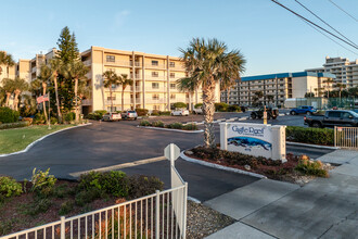 Castle Reef Condominiums in New Smyrna Beach, FL - Building Photo - Building Photo