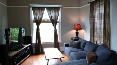 1610 24th Ave in Seattle, WA - Foto de edificio - Building Photo