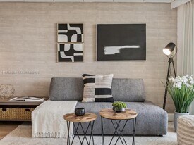 2670 E Sunrise Blvd in Fort Lauderdale, FL - Building Photo