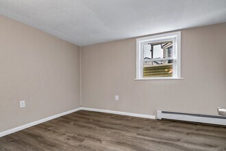 153 Union St, Unit B in Lawrence, MA - Building Photo - Building Photo