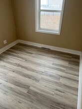 604 E Oak St in Watseka, IL - Building Photo - Building Photo