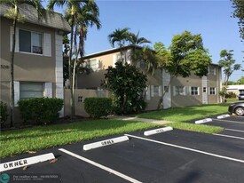 500 SE 15th St in Pompano Beach, FL - Building Photo