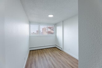 Wyldewood Estates in Calgary, AB - Building Photo - Building Photo