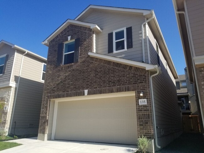 5911 Eckhert Rd in San Antonio, TX - Building Photo - Building Photo