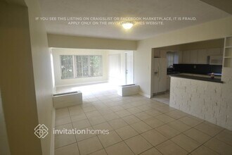 6844 SW 12th St in Pembroke Pines, FL - Building Photo - Building Photo