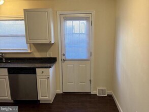 223 Gerritt St in Philadelphia, PA - Building Photo - Building Photo