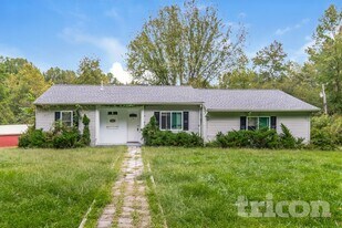 9260 Parkway Subdivision Rd in La Plata, MD - Building Photo