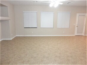 132 Melon Aroma Ave in North Las Vegas, NV - Building Photo - Building Photo