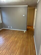 305 Calder Ave in Yorkville, NY - Foto de edificio - Building Photo