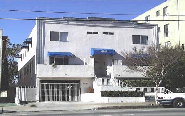 6827 Laurel Canyon Blvd in North Hollywood, CA - Building Photo - Building Photo