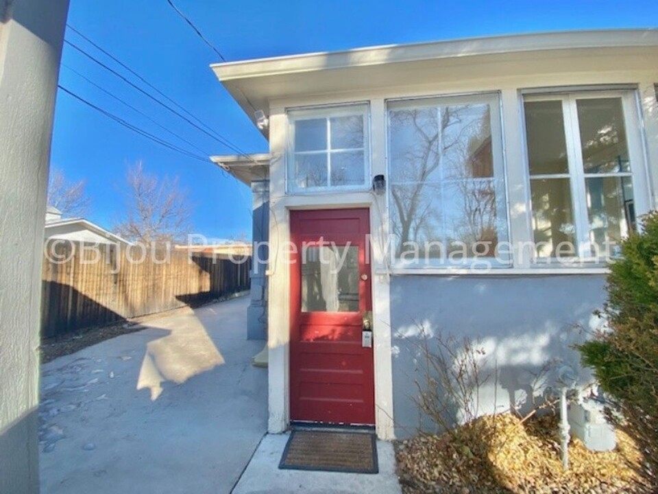 311 E Del Norte St in Colorado Springs, CO - Foto de edificio