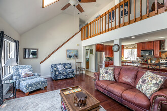 421 E Hyerdale Dr in Goshen, CT - Building Photo - Building Photo