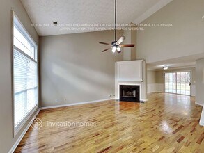 207 Weatherstone Crossing in Woodstock, GA - Foto de edificio - Building Photo