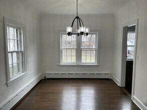 1107 Hazel Ave in Deerfield, IL - Building Photo - Building Photo
