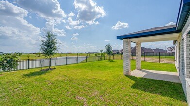 27327 Blue Pool Dr in Katy, TX - Building Photo - Building Photo