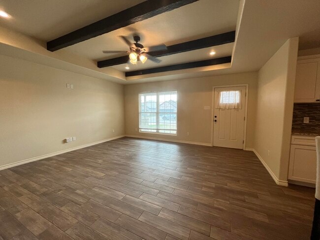 10327 Avenue X in Lubbock, TX - Building Photo - Building Photo
