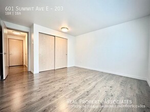 601 Summit Ave E in Seattle, WA - Building Photo - Building Photo