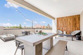 The Griffin in Scottsdale, AZ - Building Photo - Building Photo