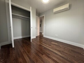 2714 Avenue D in Brooklyn, NY - Foto de edificio - Building Photo