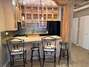 1735 W Diversey Pkwy in Chicago, IL - Building Photo - Building Photo