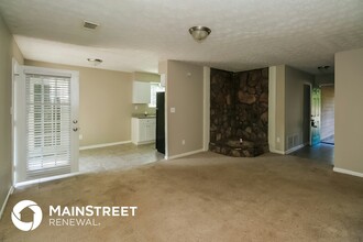 9146 Woodgreen Way in Jonesboro, GA - Building Photo - Building Photo