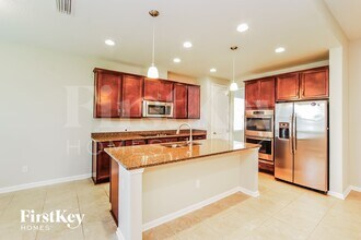 50 Quartz Pl in St. Augustine, FL - Foto de edificio - Building Photo