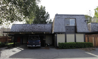 963 Almanor Ct Apartments