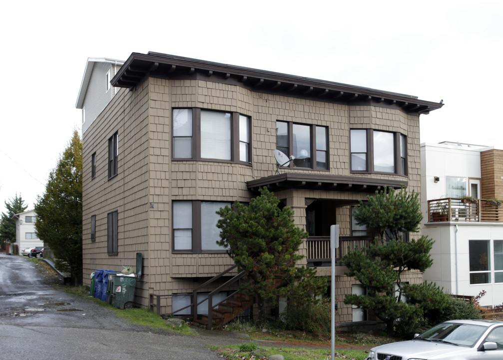 East Terrace Street Apartments in Seattle, WA - Building Photo