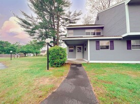 24 Witham St in Sanford, ME - Building Photo
