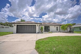 5307 17th Ave W in Bradenton, FL - Building Photo