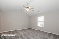 180 Riverbrooke Trail photo'