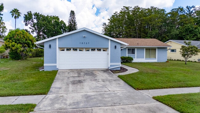 10737 Larissa St in Orlando, FL - Building Photo - Building Photo
