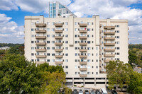 The Bradford on Peachtree in Atlanta, GA - Building Photo - Building Photo