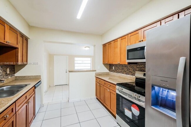 property at 1120 NE 160th St