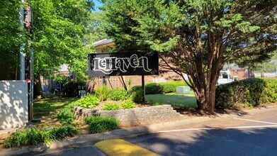 2462 Lehaven Dr in Tucker, GA - Building Photo - Building Photo