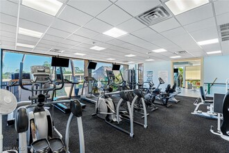 1724 Pine Valley Dr in Ft. Myers, FL - Building Photo - Building Photo