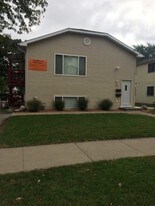 732 Wisconsin St, Unit A in Oshkosh, WI - Building Photo