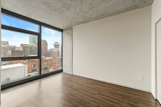 701 S Clark St in Chicago, IL - Building Photo - Building Photo