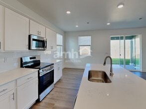 10032 Potomac St in Commerce City, CO - Building Photo - Building Photo