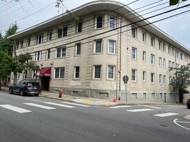 5523 Ellsworth Ave, Unit #7B in Pittsburgh, PA - Building Photo
