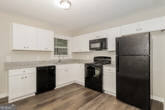 66 Seminole Rd NE in Cartersville, GA - Building Photo - Building Photo