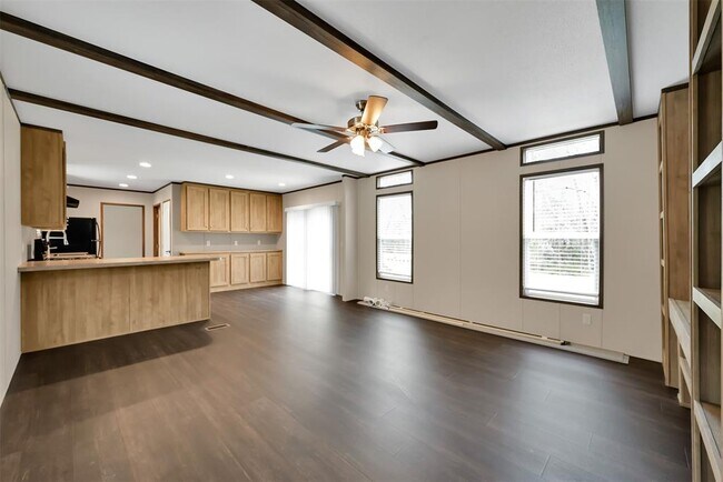 20204 Sherwood Dr in Cleveland, TX - Building Photo - Building Photo