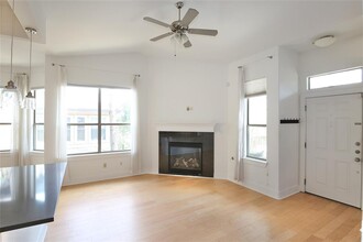 2216 Thornton Rd in Austin, TX - Building Photo - Building Photo